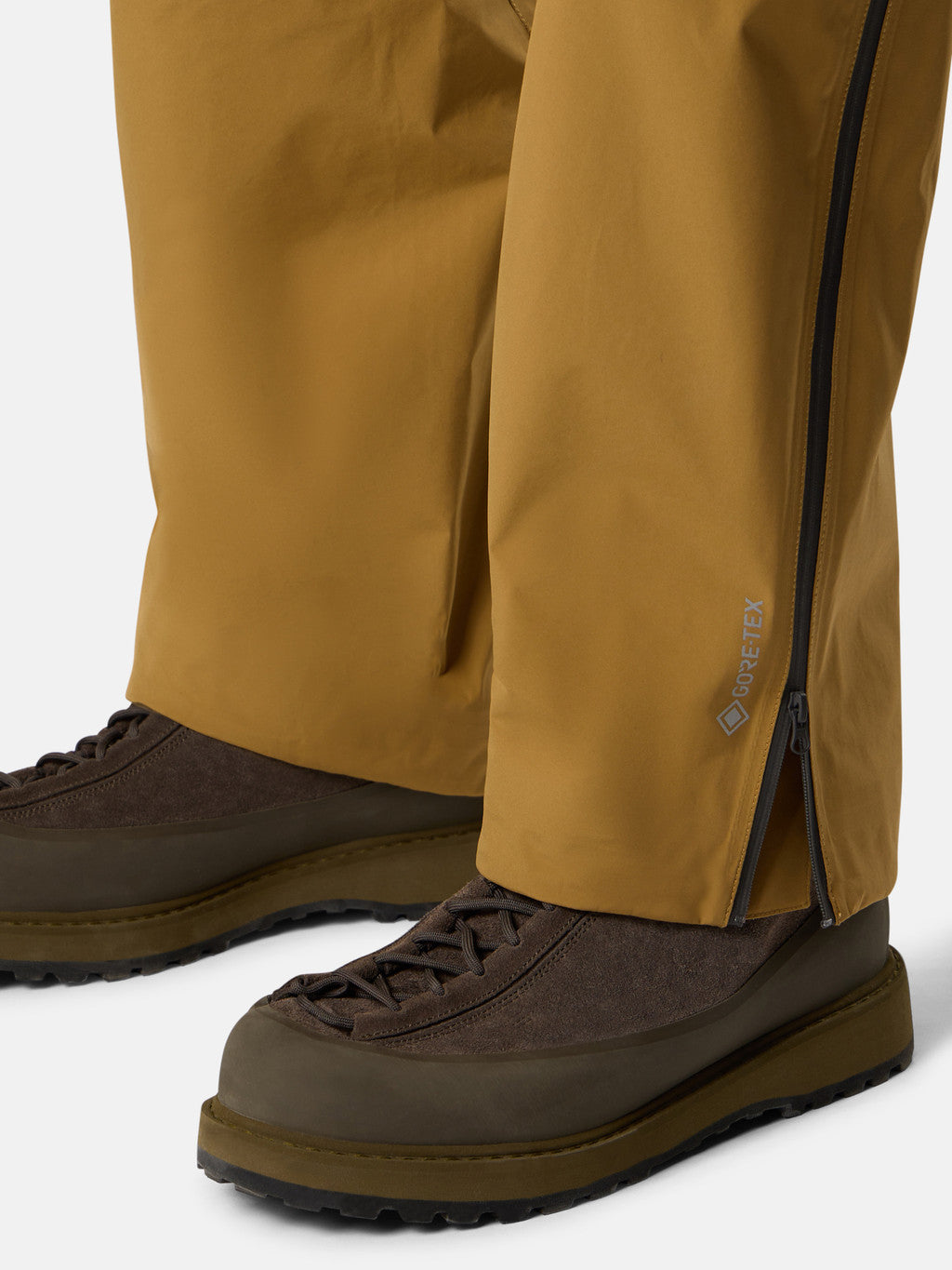 3100016 3L GORE-TEX MADE WITH BIONIC POLY_STONE ISLAND STELLINA